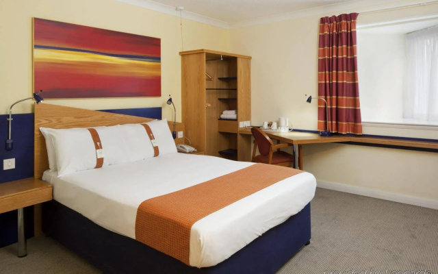 Holiday Inn Express Birmingham - Oldbury by IHG