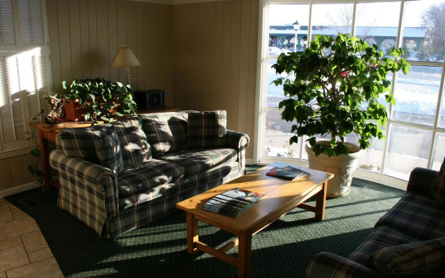 Alpine Inn Rockford