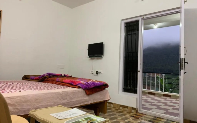 Vignesh holiday inn
