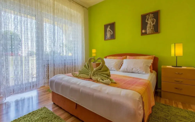 Apartments Ljiljana