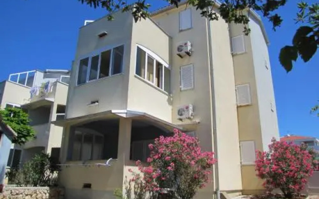 Apartment Vlado