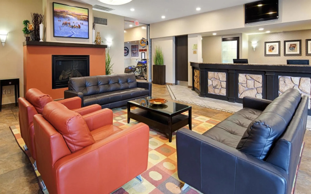 Seven Oaks Hotel Regina, SureStay Collection by Best Western