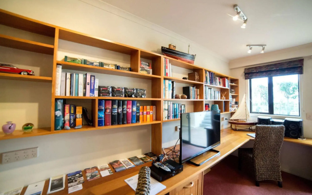 Oamaru House Bed and Breakfast