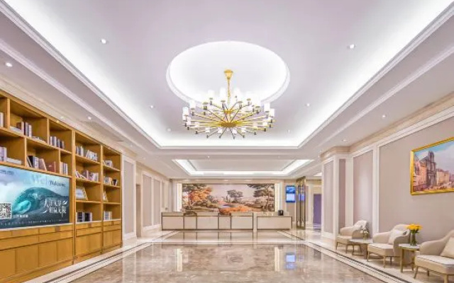 Vienna Hotel (Chongqing Jiangjin Binjiang New Town Branch)