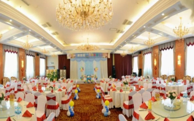Baishan Hotel