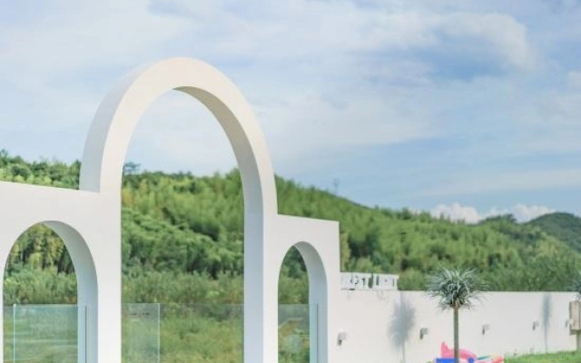 Mogan Shanyu Shiguang Light Luxury Holiday Homestay