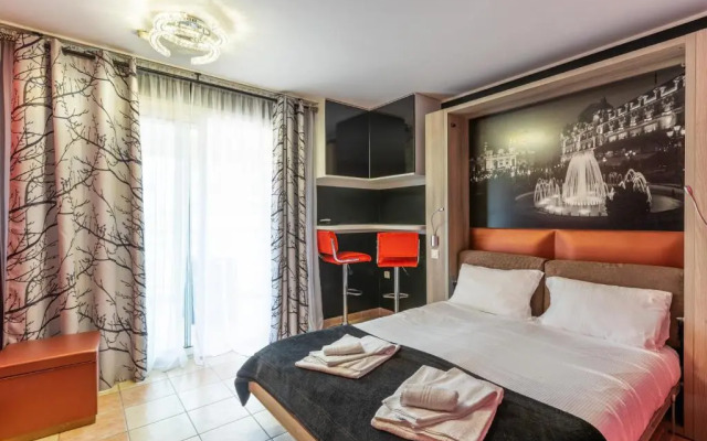 Palais Josephine Cosy studio with free parking