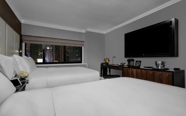 Отель The Manhattan at Times Square