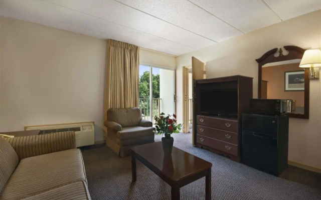 Days Inn Birmingham/Vestavia Hills