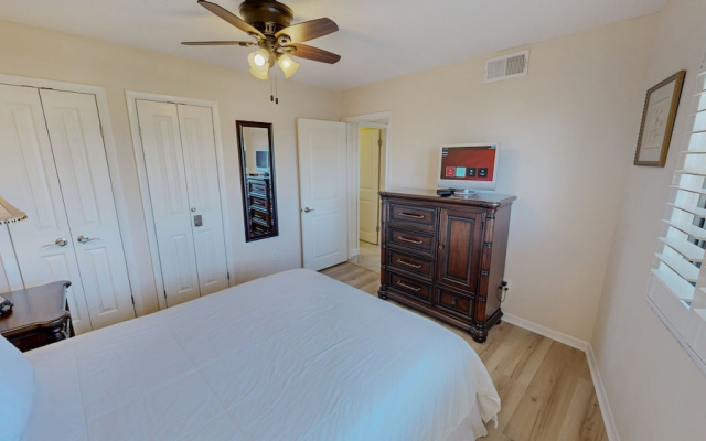 Mainsail 136 3 Bedroom Condo