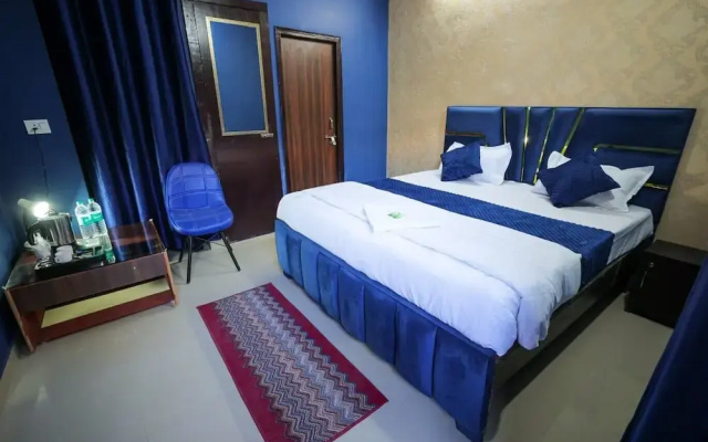 Hotel Spark Inn || Near Motherhood Hospital