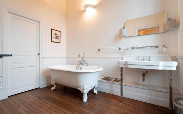B&B Chateau de Ramegnies-Chin