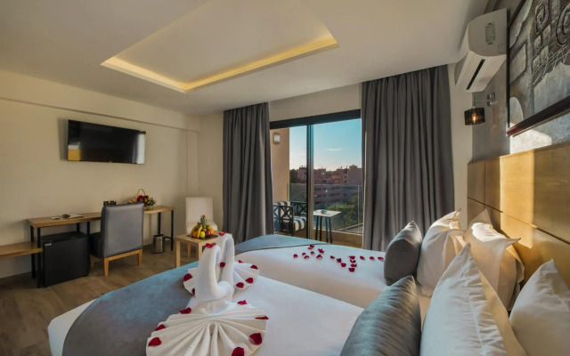 Stars Hotel