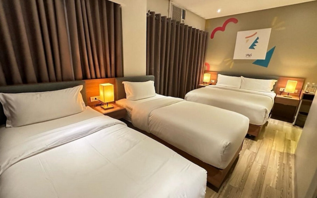 Luxebridge Hotel