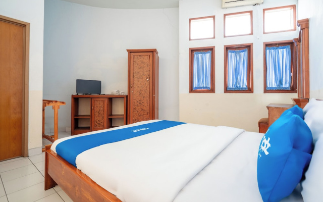 Rehat at Abadi Hotel Tasikmalaya