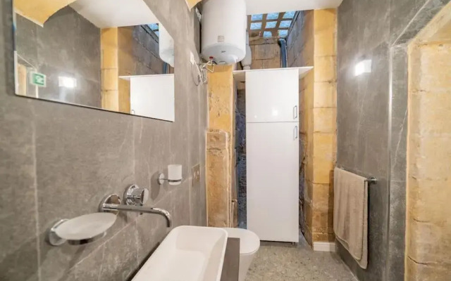 DZC - One bedroom apartment in the center