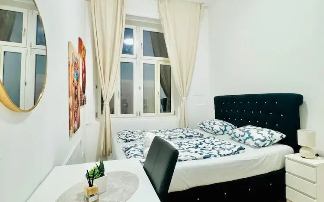 Affordable 5BR Apartment Atzgersdorf