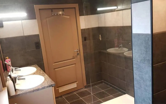 Spacious Appartment Aan Damse Vaart @ Brugge