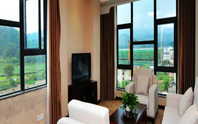Guoshun Holiday Hostel