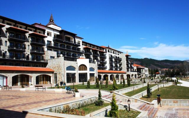 Отель Riu Pravets Resort Правец вид на фасад