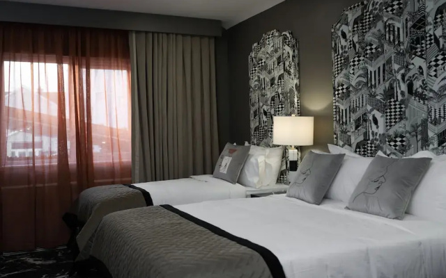 Elephant Rock Hotel
