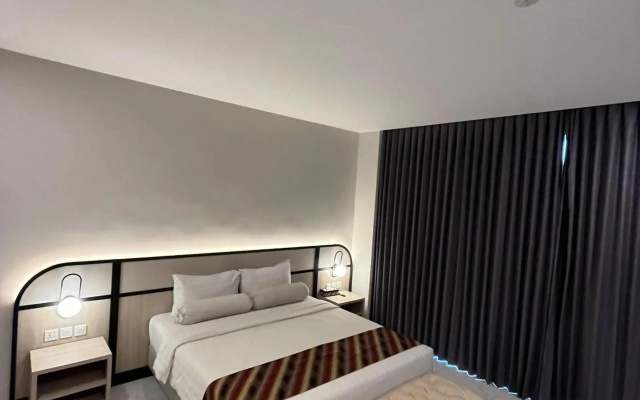 Front One Harvest Hotel Wonosobo