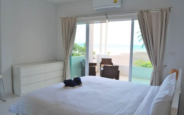 Отель Coconut Bay Club Suite 305 Таиланд, Ланта - отзывы, цены и фото номеров - забронировать отель Coconut Bay Club Suite 305 онлайн комната для гостей
