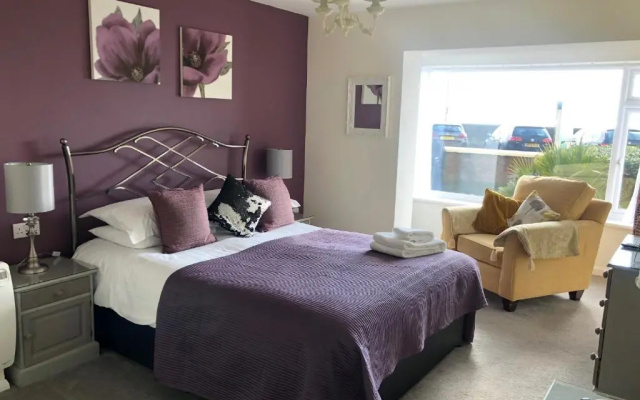 Mariners Beachside B&B