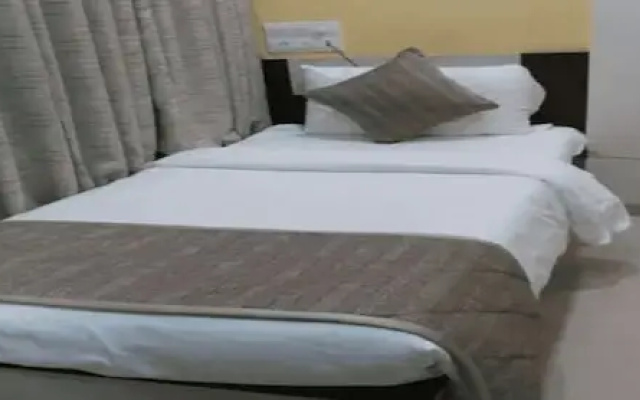 Room Maangta 113 @ Andheri East