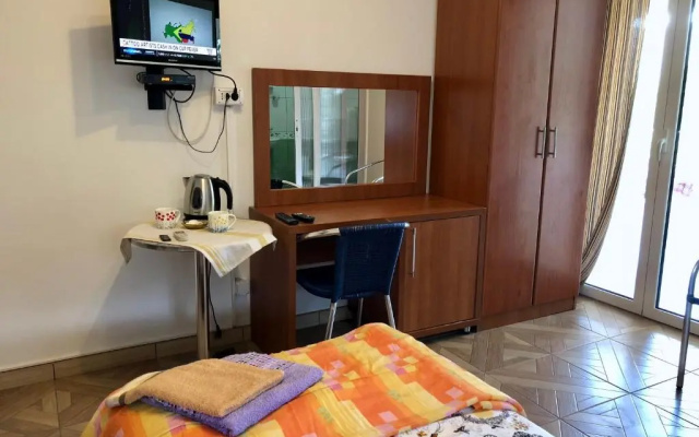 Axenia Hotel
