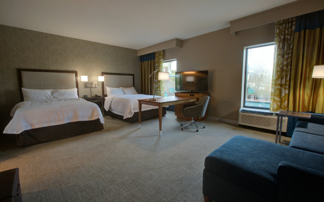 Hampton Inn & Suites Tampa Busch Gardens Area