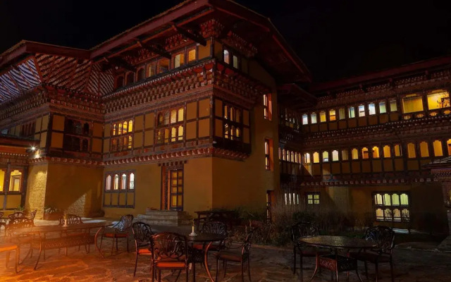 Olathang Hotel