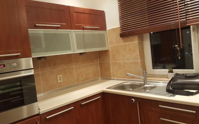 Rais Serviced Apartments Dzielna