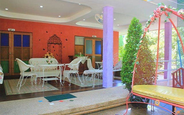 Baan Fahsai Resort