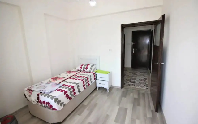 Gullerpinari Beach Apartment Yali