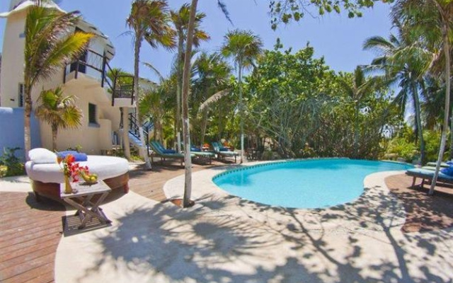 Las Ranitas Eco Boutique Hotel