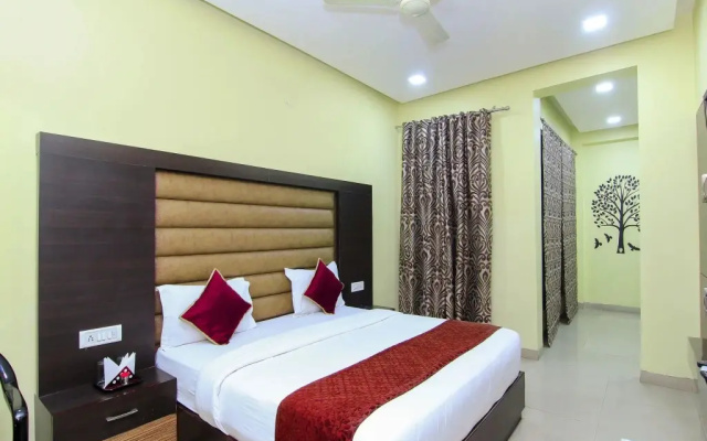 Hotel Madhuri Palace by OYO Rooms