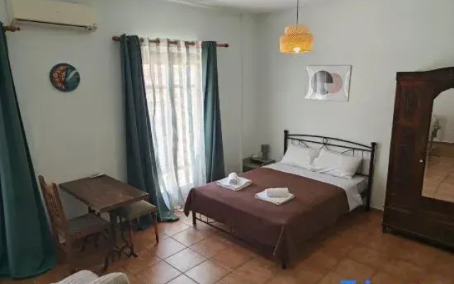 Studio Ermou Mytilene Center
