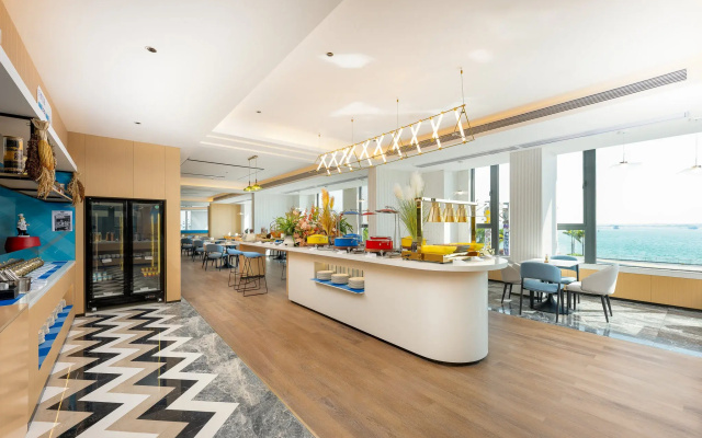 Holiday Inn Express Zhanjiang Coast by IHG