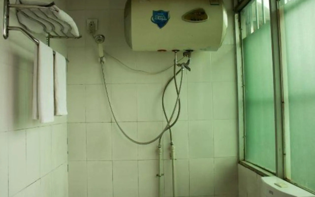 Huaxiang Hotel
