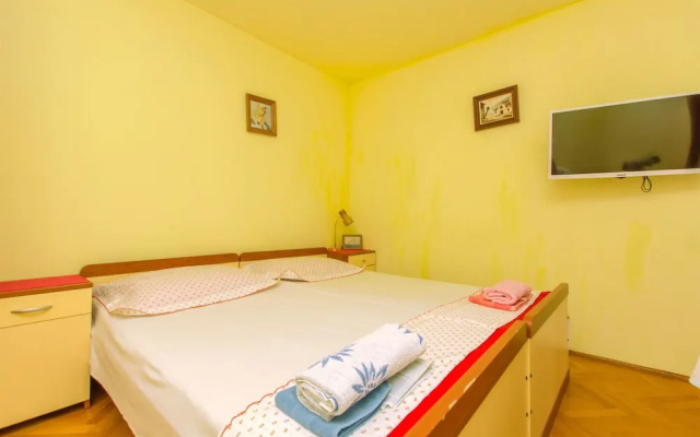 Apartments Roza