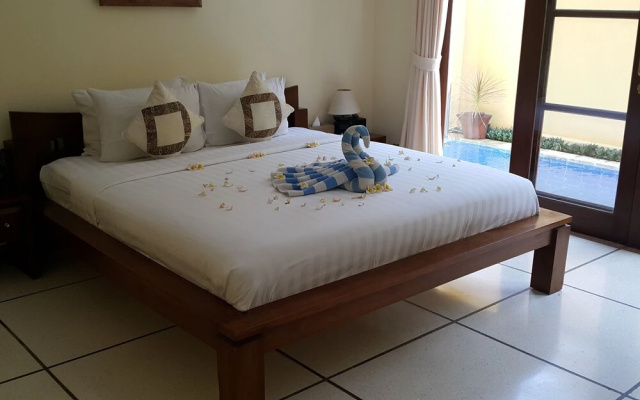 Emerald Villa D-3