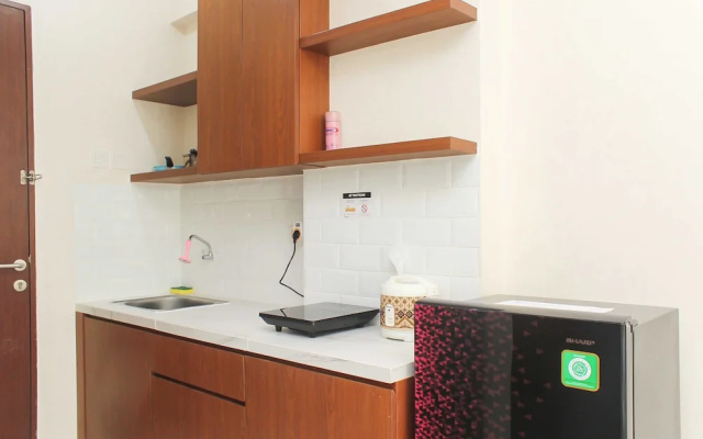 Nice and Elegant Studio at Riverview Jababeka Apartment