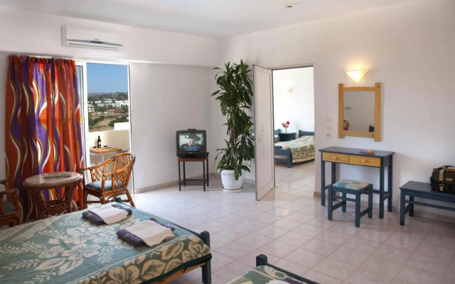 Sun & Sea Apartments