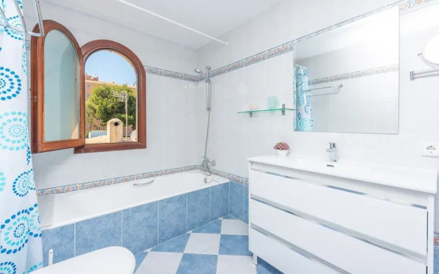 Magdalena Gomila Marimon - Villa