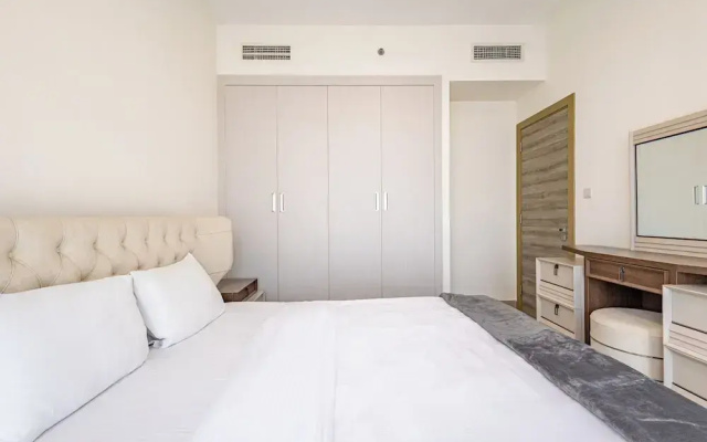 Superhost  Stylish 1BR in Bloom Tower