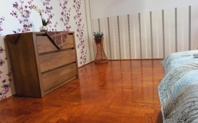 Adel Apartman