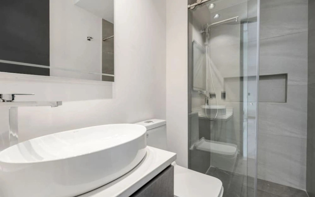 Housy Laureles - 401