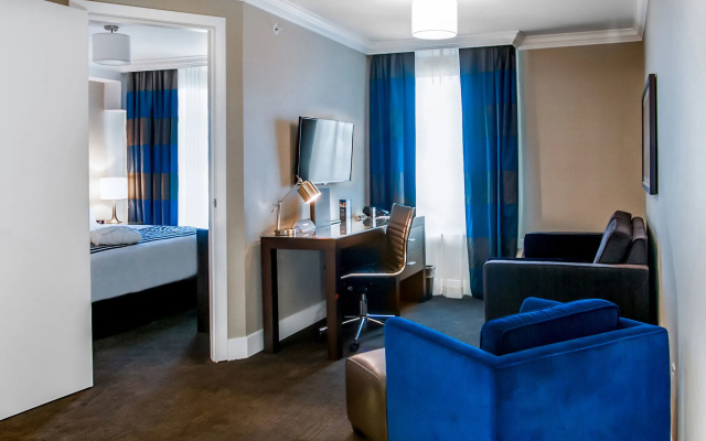 Sandman Hotel Oakville