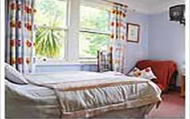 Clinton'S Woodview Farmhouse